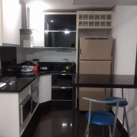 Melhor Opcao Para Ate 4 Pessoas Flat Com Piscina E Pertinho Da Praia Sao Vicente  Exterior photo